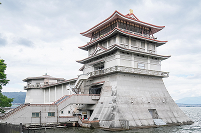 休館中の滋賀県立琵琶湖文化館