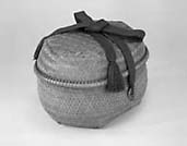 鉄扇網代編茶籠